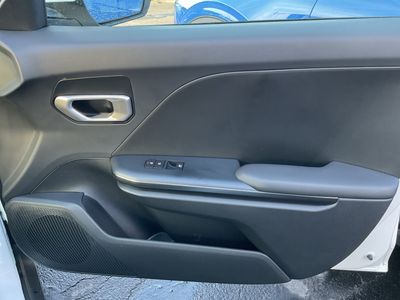 2026 Kia K4 - Photo 21