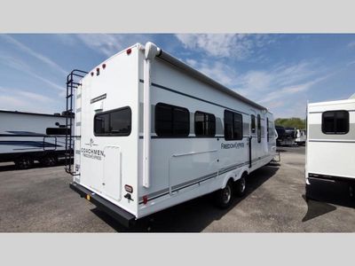 2025 Coachmen RV Freedom Express Ultra Lite - Photo 6
