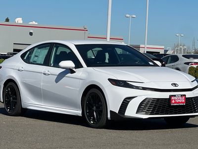 2026 Toyota Camry — photo 9 view