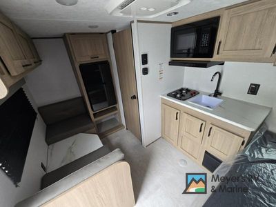 2026 Dutchmen RV Aspen Trail Mini - Photo 5