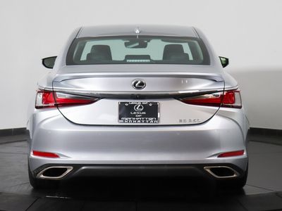 2023 Lexus ES - Photo 4