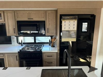 2026 Forest River RV Rockwood Signature - Photo 28