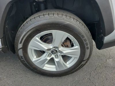 2019 Toyota RAV4 — photo 31 view