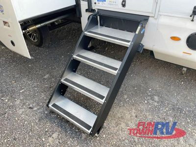 2025 Jayco North Point - Photo 6