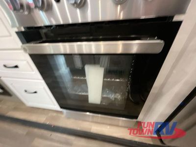 2025 Jayco North Point - Photo 11