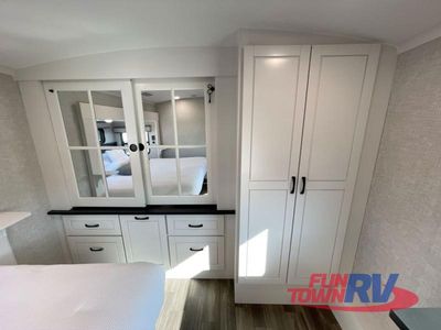 2025 Jayco North Point - Photo 34