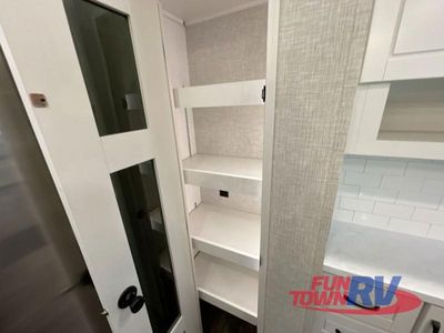 2025 Jayco North Point - Photo 14
