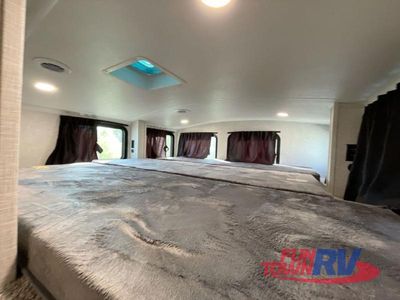 2025 Jayco North Point - Photo 21
