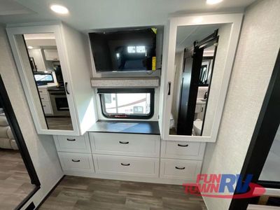 2025 Jayco North Point - Photo 24