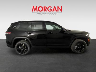 2025 Jeep Grand Cherokee — photo 7 view