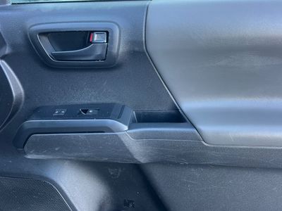 2022 Toyota Tacoma - Photo 17