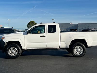 2022 Toyota Tacoma - Photo 9