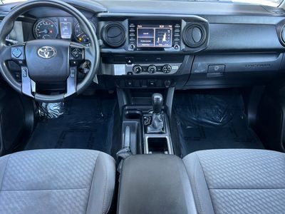 2022 Toyota Tacoma - Photo 3