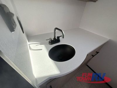 2025 Grand Design Imagine - Photo 35