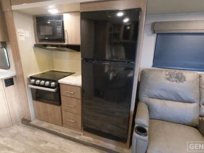 2023 Grand Design Imagine XLS — photo 13 view