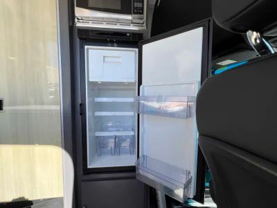 2023 Thor Motor Coach SANCTUARY — photo 9 view
