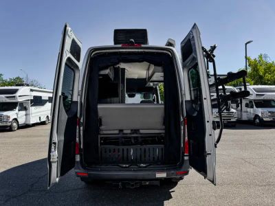 2023 Thor Motor Coach SANCTUARY — photo 18 view