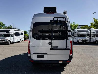 2023 Thor Motor Coach SANCTUARY — photo 19 view