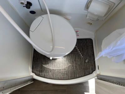 2023 Thor Motor Coach SANCTUARY — photo 7 view