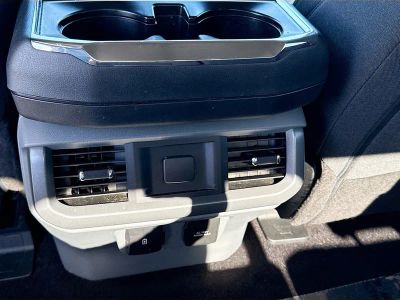 2022 Ford F-150 — photo 18 view