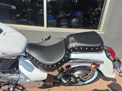 2025 Suzuki Boulevard C50T Special - Photo 9