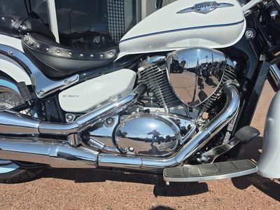 2025 Suzuki Boulevard C50T Special - Photo 13