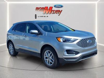 2024 Ford Edge — rear three-quarter view