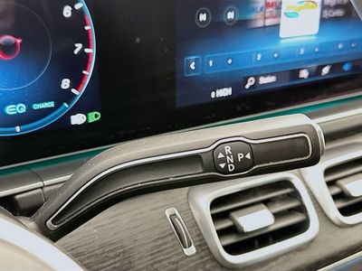 2022 Mercedes-Benz GLE — photo 16 view