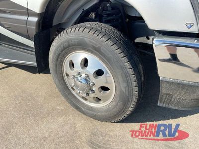 2025 Coachmen RV Freelander - Photo 5