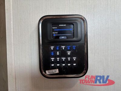 2026 KZ Durango - Photo 26