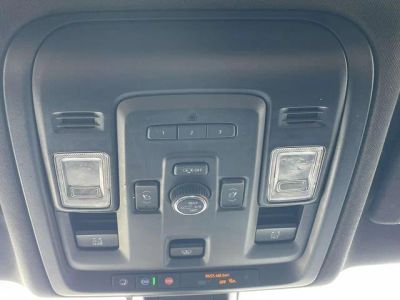 2021 Chevrolet Suburban - Photo 25