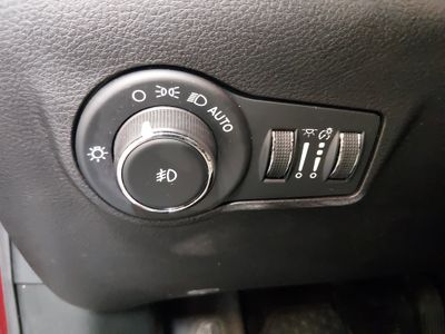 2022 Jeep Compass - Photo 13