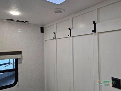 2025 Venture RV Sienna - Photo 49