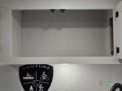 2025 Venture RV Sienna - Photo 23