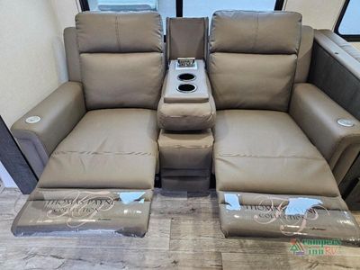 2025 Venture RV Sienna - Photo 36