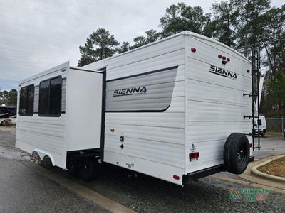 2025 Venture RV Sienna - Photo 6