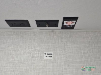 2025 Venture RV Sienna - Photo 48
