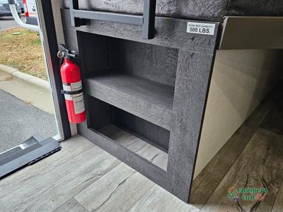 2025 Venture RV Sienna - Photo 44