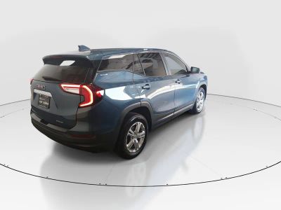 2024 GMC Terrain — photo 7 view