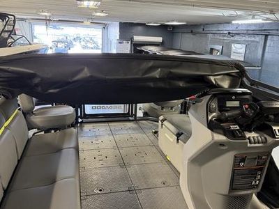 2025 Sea-Doo Switch Fish 18 - 170 hp Galvanized — photo 9 view