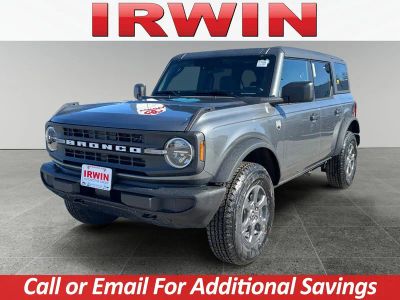 2026 Ford Bronco Big Bend in Gray — front three-quarter view