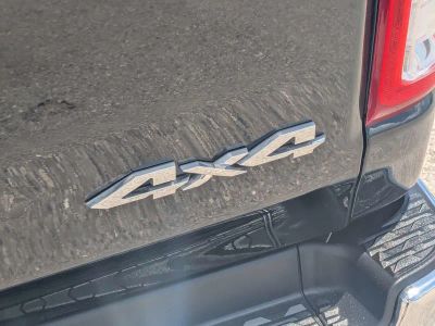2021 Ram 1500 — photo 16 view