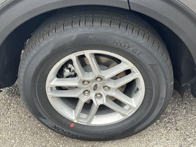2026 Ford Explorer — photo 17 view