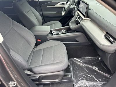 2026 Ford Explorer — photo 13 view