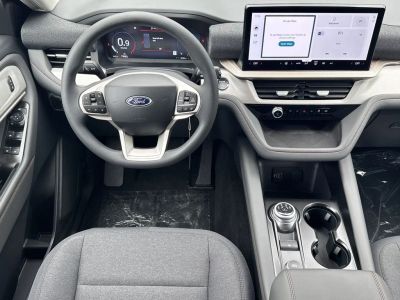 2026 Ford Explorer — photo 23 view