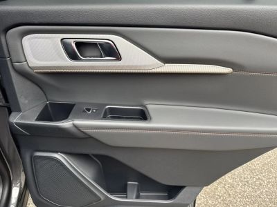 2026 Ford Explorer — photo 16 view