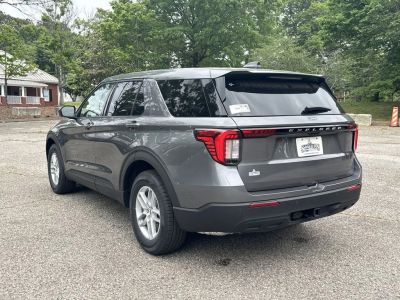 2026 Ford Explorer — detail view