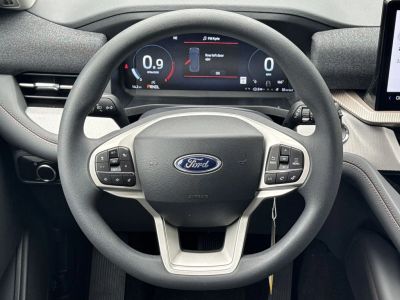 2026 Ford Explorer — photo 24 view