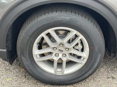 2026 Ford Explorer — photo 11 view