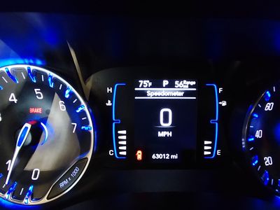 2023 Chrysler Voyager — photo 14 view
